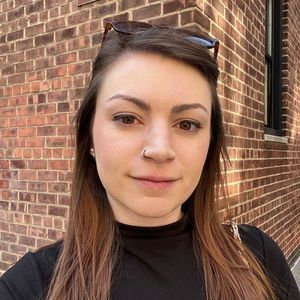 Meet your Posher, Cecilia